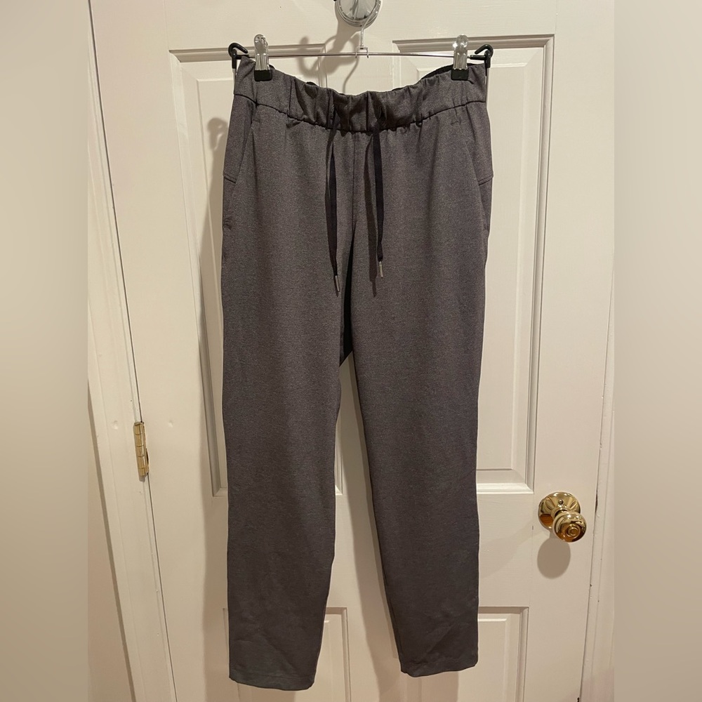 Lululemon On the Fly Pant 28” size 4